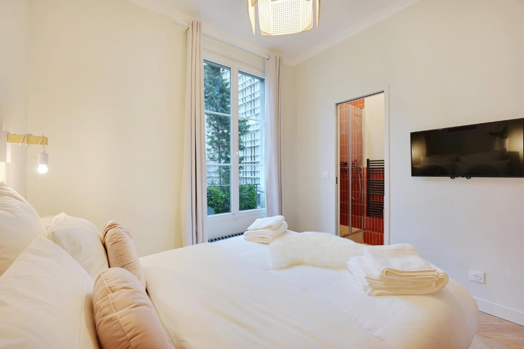 Comfy By Les Maisons De Charloc Homes * Boulogne-Billancourt