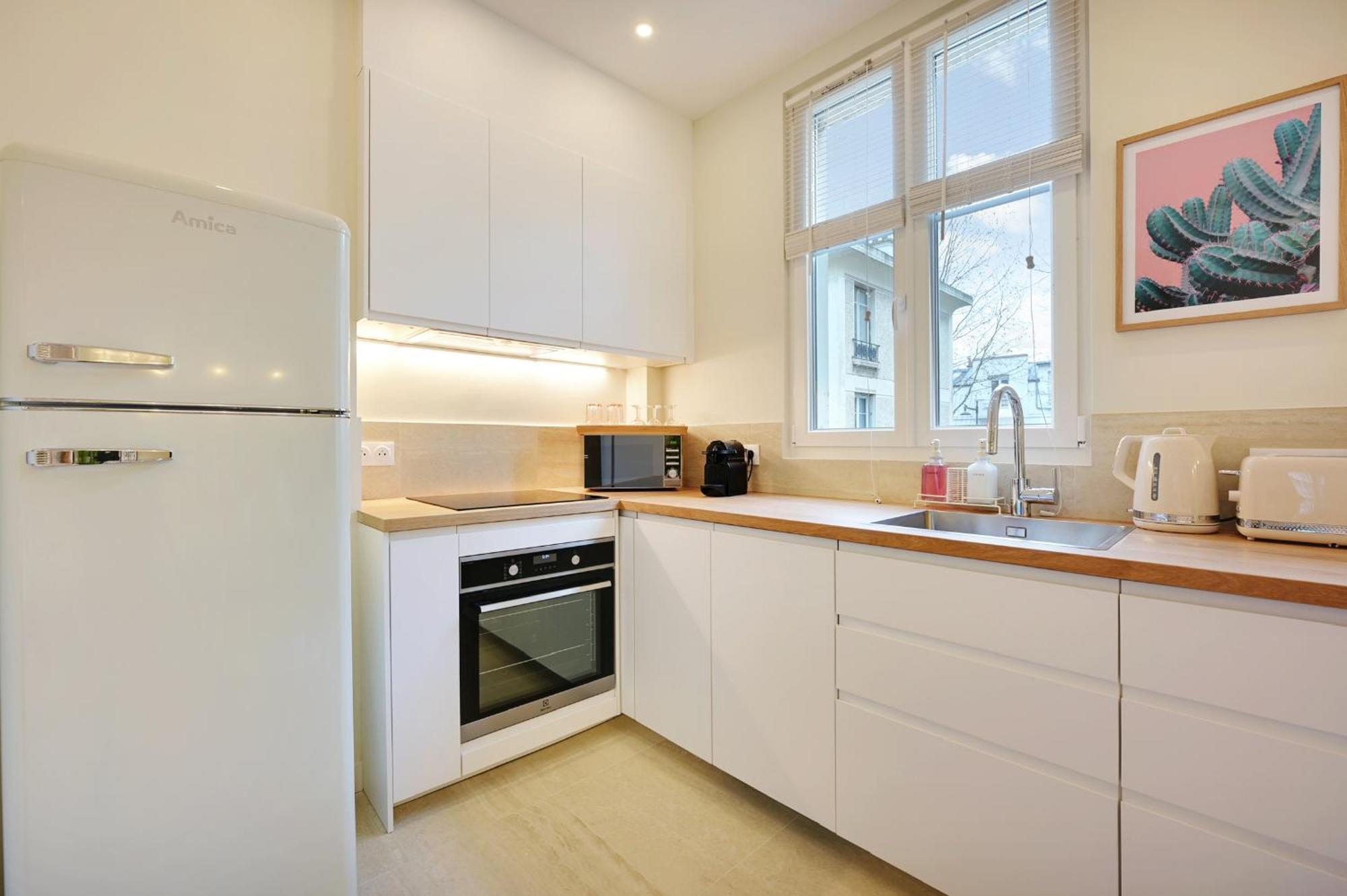Comfy By Les Maisons De Charloc Homes